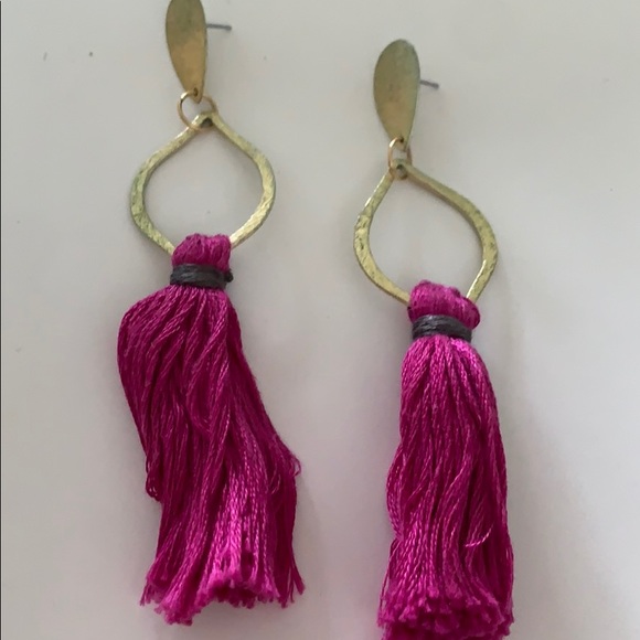 Simple Fuschia Tassel Earrings - Picture 1 of 1